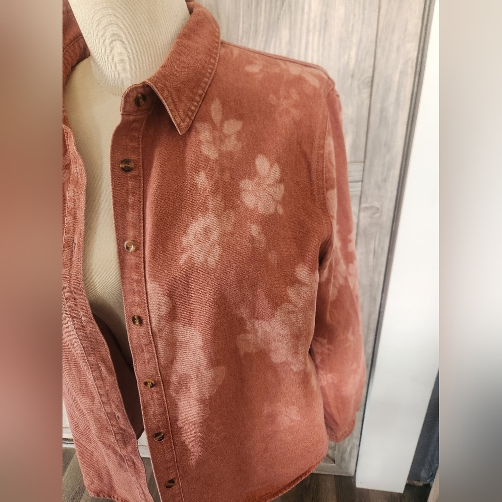 Rustic Rose Washed Denim  Button-Up Shirt/Shacket - Picture 2 of 8